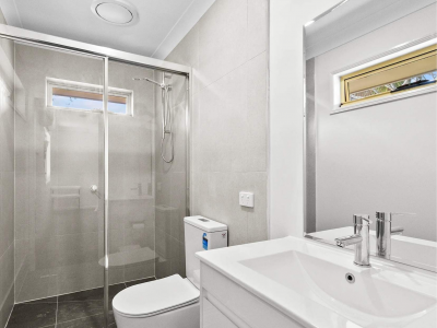 Boulogne-Billancourt – Studio meublé rénové – 23 m² – 890 €/mois CC